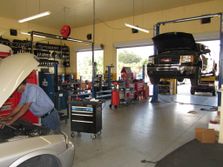 S&S Money Auto Repair garage